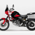 Ducati DesertX Discovery 04