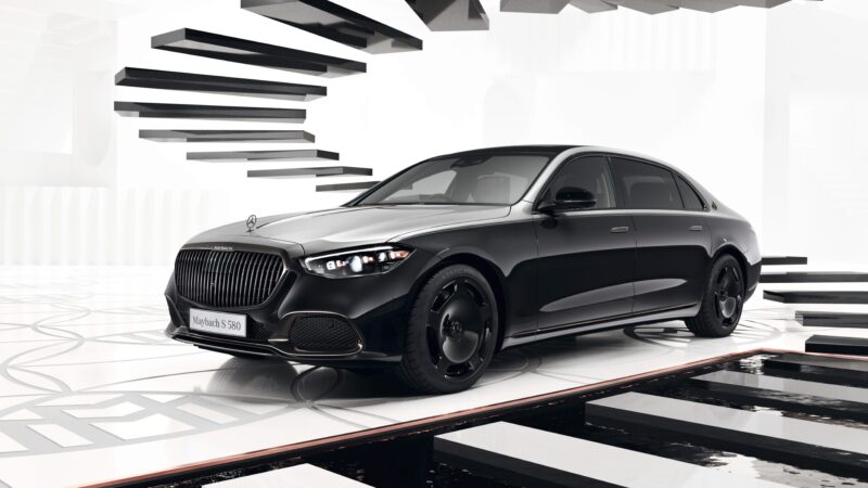 Mercedes-Maybach S-580 4MATIC Night Series 01