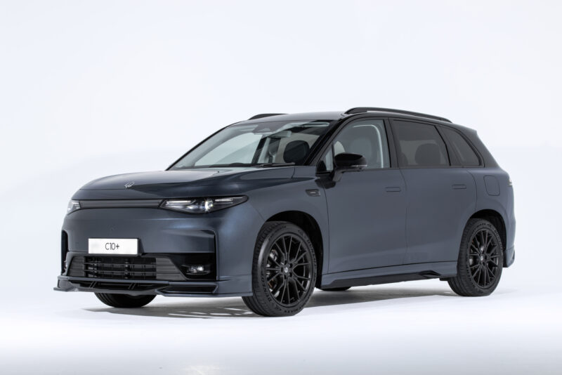 Leapmotor C10 Plus Night Edition (Front Quarter).jpg