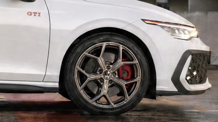 Volkswagen Golf GTI 50 Rims_Close Up