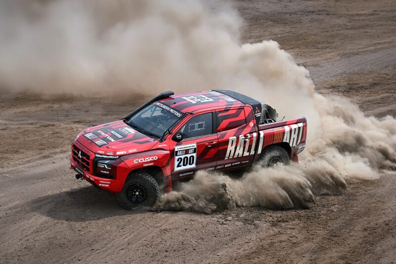 Mitsubishi Triton T1 AXCR 2026 (1)