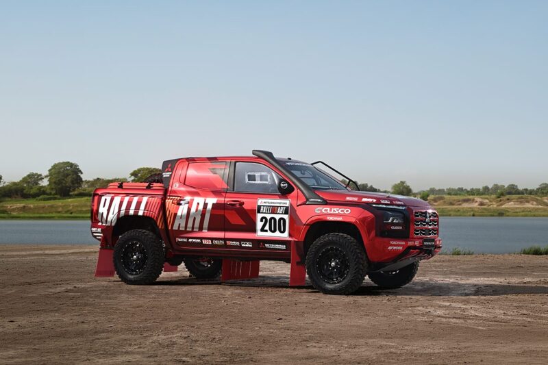 Mitsubishi Triton T1 AXCR 2026 (6)