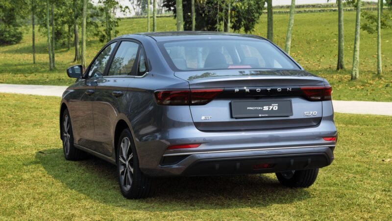 Proton S70 1.5 i-GT 2026 08